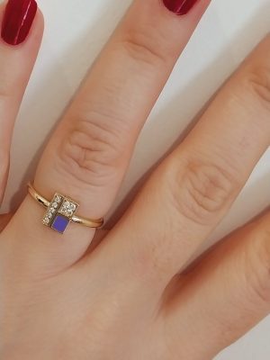 Vibrant 14K Gold Purple Enamel Diamond Ring | Elegant 18K Gold Engagement Ring with Brilliant Diamond