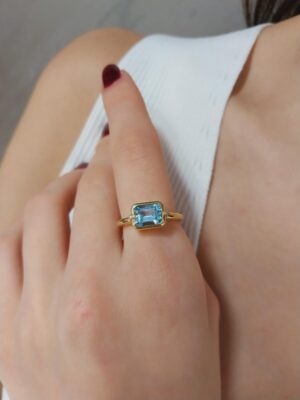 14K Gold Diamond Ring | 18K Gold Banded Topaz Ring with Diamond | A Perfect Blend of Gold & Sparkle | Diamond Ring | Perfect Gift Mother