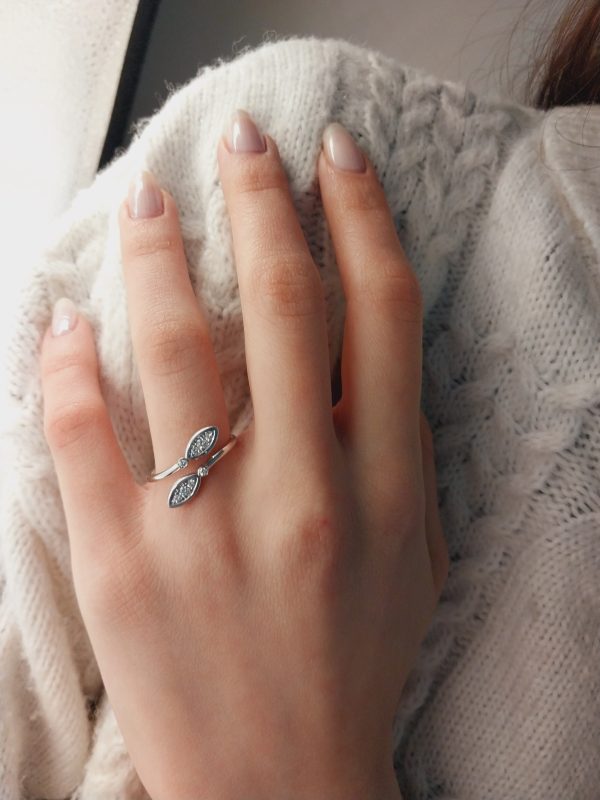 14K Gold Diamond Open-End Ring | Elegant  Modern Design | 18K Gold Promise Diamond Ring | A Symbol of Love,Special Anniversary Modern Design